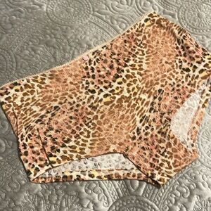 Victoria’s Secret LG shortie Panti.